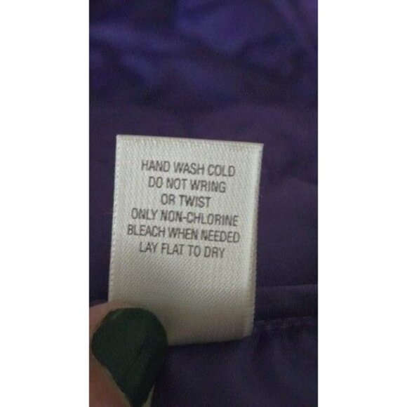 Christopher & Banks Women’s purple Quilted Vest full zip size 3X - Picture 6 of 7
